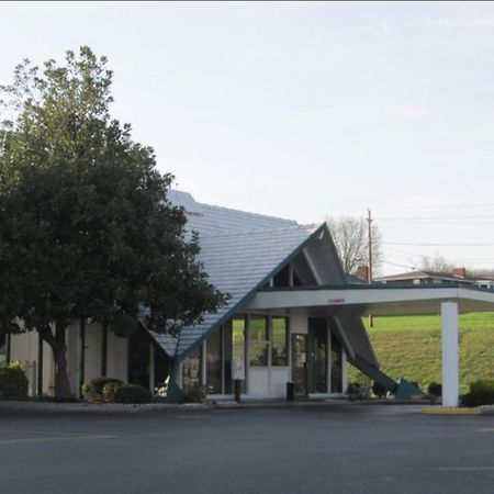 West Side Inn Kingsport Bagian luar foto