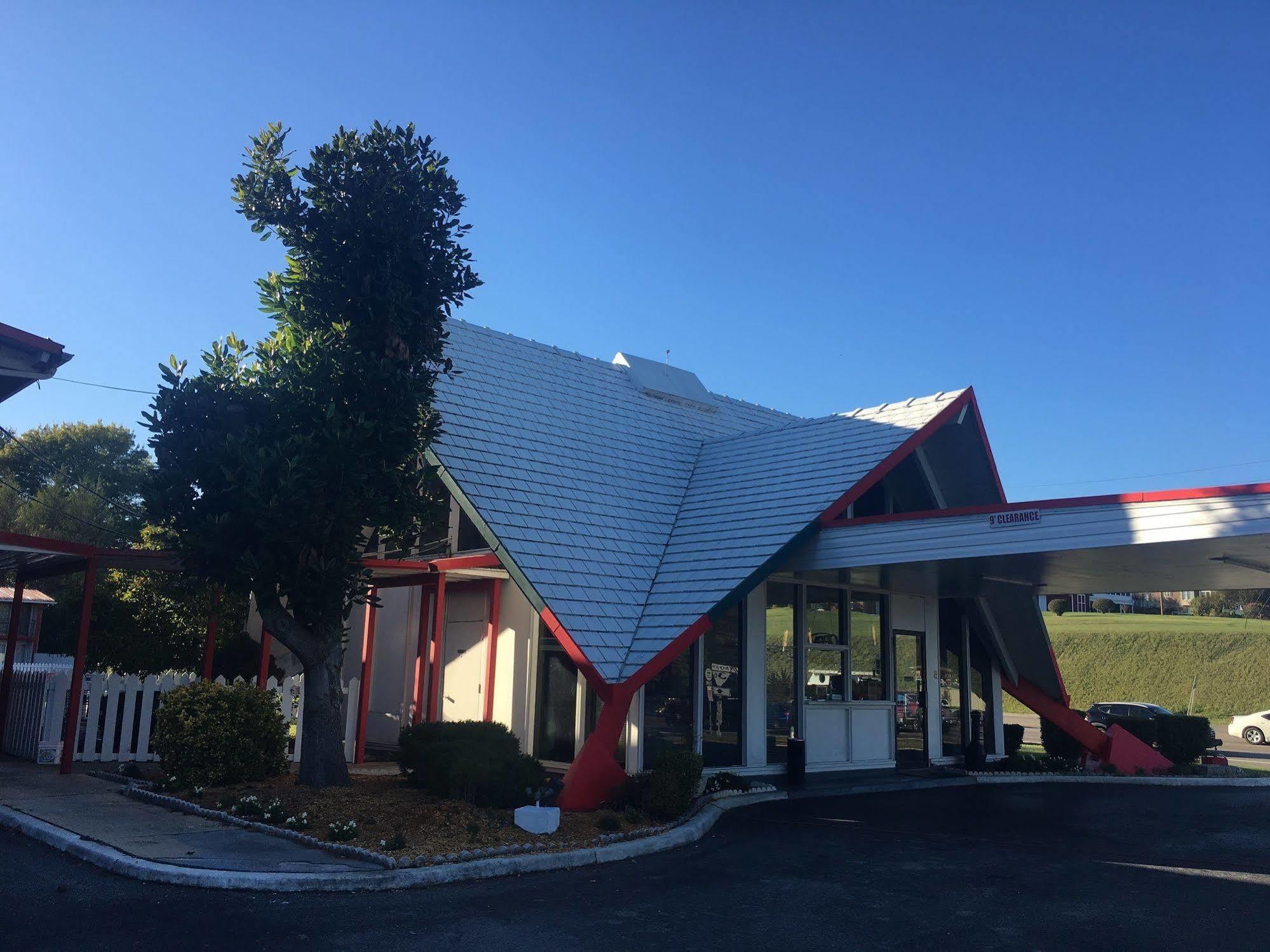 West Side Inn Kingsport Bagian luar foto