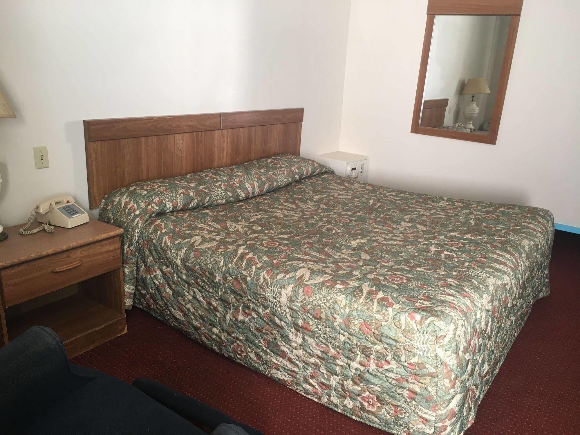 West Side Inn Kingsport Bagian luar foto